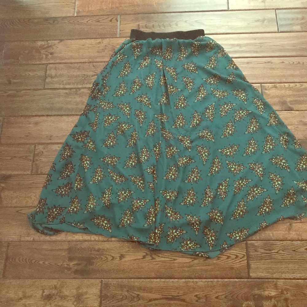 Lularoe Lucy Skirt
